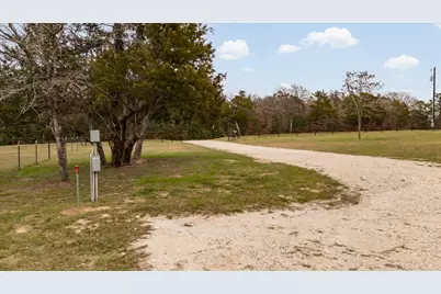 145 Eely Road, McDade, TX 78650 - Photo 15