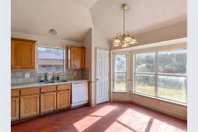 121 Meadow Lake Lane, Kempner, TX 76539 - Photo 5