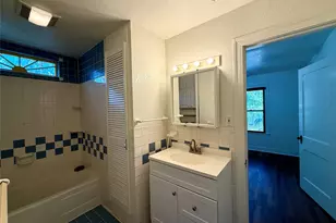 4709 Avenue H, Austin, TX 78751 - Photo 9