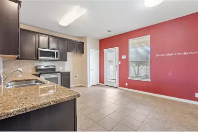 877 Heritage Springs Trail, Round Rock, TX 78664 - Photo 9