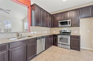 877 Heritage Springs Trail, Round Rock, TX 78664 - Photo 11