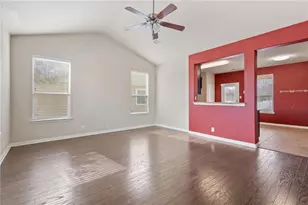 877 Heritage Springs Trail, Round Rock, TX 78664 - Photo 5