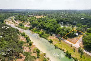 810 River Rd, Wimberley, TX 78676 - Photo 35