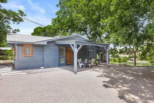 810 River Rd, Wimberley, TX 78676 - Photo 3