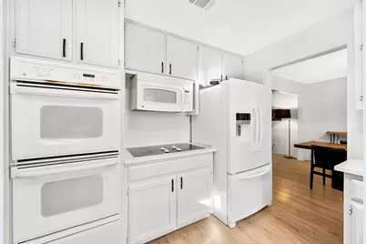 8003 Boneta Trail, Austin, TX 78729 - Photo 17