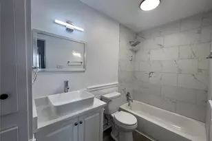 2306 Barton Village Cir, Austin, TX 78704 - Photo 27