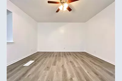 2306 Barton Village Circle, Austin, TX 78704 - Photo 7