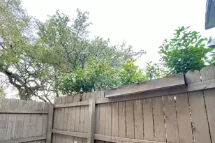 2306 Barton Village Cir, Austin, TX 78704 - Photo 37