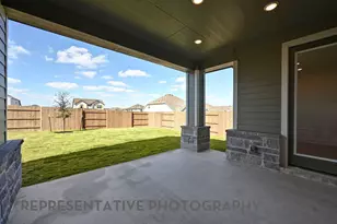 8905 Turaco Trl, Austin, TX 78744 - Photo 17