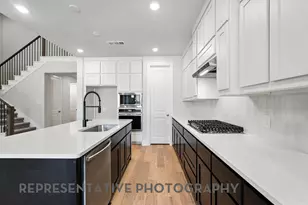 8905 Turaco Trl, Austin, TX 78744 - Photo 5