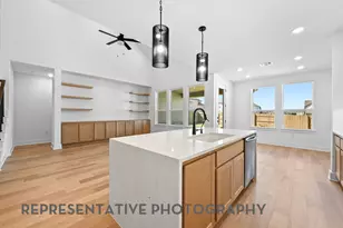 8905 Turaco Trl, Austin, TX 78744 - Photo 5