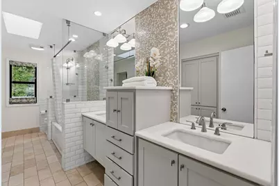 6820 Cypress Point N #28, Austin, TX 78746 - Photo 21