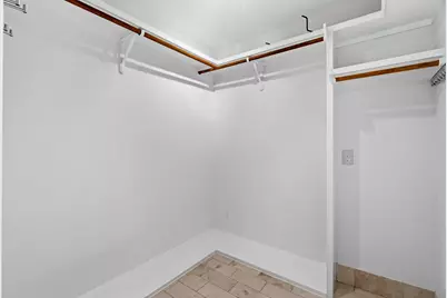 6820 Cypress Point N #28, Austin, TX 78746 - Photo 23