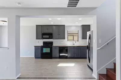 602 Yosemite Trail, Taylor, TX 76574 - Photo 9