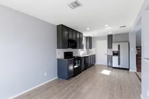 602 Yosemite Trail, Taylor, TX 76574 - Photo 11