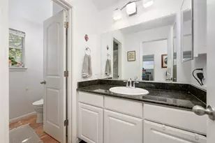 1610 Willow St, Austin, TX 78702 - Photo 21