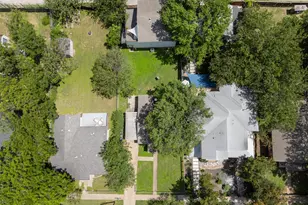 1610 Willow St, Austin, TX 78702 - Photo 9