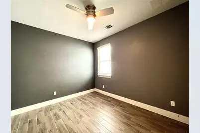 197 Santa Maria Street, Georgetown, TX 78628 - Photo 5