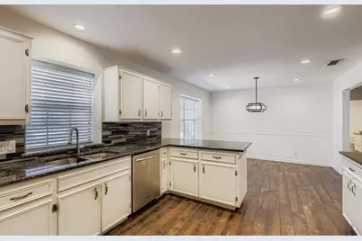 11905 Millwright Parkway, Austin, TX 78750 - Photo 9