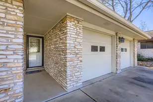 11905 Millwright Pkwy, Austin, TX 78750 - Photo 3