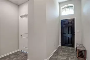 574 Sugar Cane Rd, Buda, TX 78610 - Photo 5