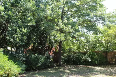 5911 Aurora Drive, Austin, TX 78757 - Photo 19