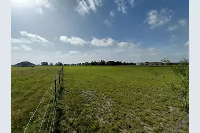 4622 County Road 429, Rockdale, TX 76567 - Photo 3