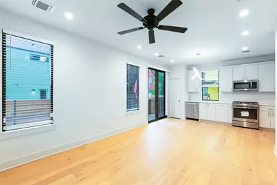 1116 Walton Lane #2, Austin, TX 78721 - Photo 3