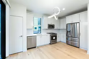 1116 Walton Ln, Austin, TX 78721 - Photo 5