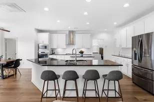 2429 Shire Ridge Dr, Austin, TX 78732 - Photo 5