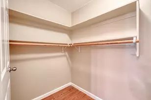 2700 Catalina Dr, Austin, TX 78741 - Photo 17