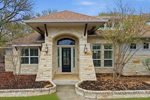 129 Valley View Dr, Bastrop, TX 78602 - Photo 1