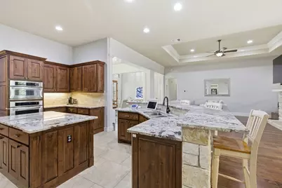 129 Valley View Drive, Bastrop, TX 78602 - Photo 7