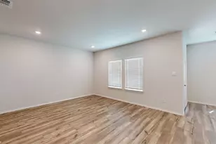 421 Hector Loop, Georgetown, TX 78626 - Photo 15