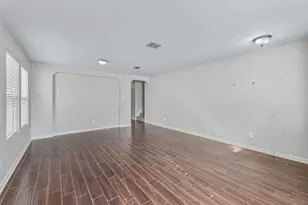 24707 Magnolia Falls, San Antonio, TX 78261 - Photo 3