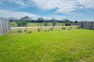 1628 Frontenac St, Leander, TX 78641 - Photo 25