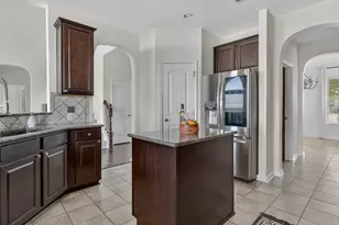 700 Ledge Stone Dr, Austin, TX 78737 - Photo 9