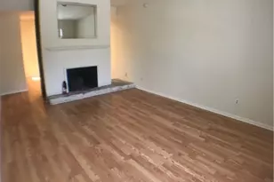 2529 Rio Grande St, Austin, TX 78705 - Photo 5