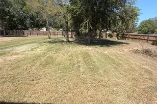 132 Waianae Ct, Bastrop, TX 78602 - Photo 27