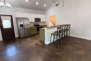 132 Waianae Ct, Bastrop, TX 78602 - Photo 5