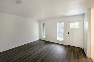 2017 Greenbrook Pkwy, Austin, TX 78723 - Photo 3