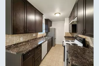 2017 Greenbrook Parkway #B, Austin, TX 78723 - Photo 5