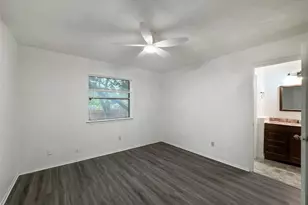 2017 Greenbrook Pkwy, Austin, TX 78723 - Photo 11