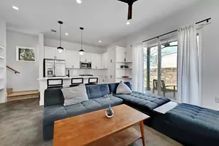 2812 E 4th St, Austin, TX 78702 - Photo 5