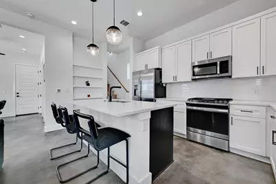 2812 E 4th Street #2, Austin, TX 78702 - Photo 13