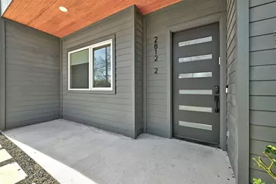 2812 E 4th Street #2, Austin, TX 78702 - Photo 3