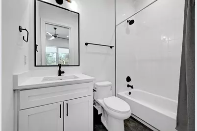 2812 E 4th Street #2, Austin, TX 78702 - Photo 21