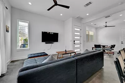 2812 E 4th Street #2, Austin, TX 78702 - Photo 7