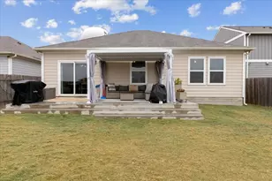 19305 Nathan Scott Way, Manor, TX 78653 - Photo 17