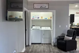 1135 Red Fox Rd, La Grange, TX 78945 - Photo 5